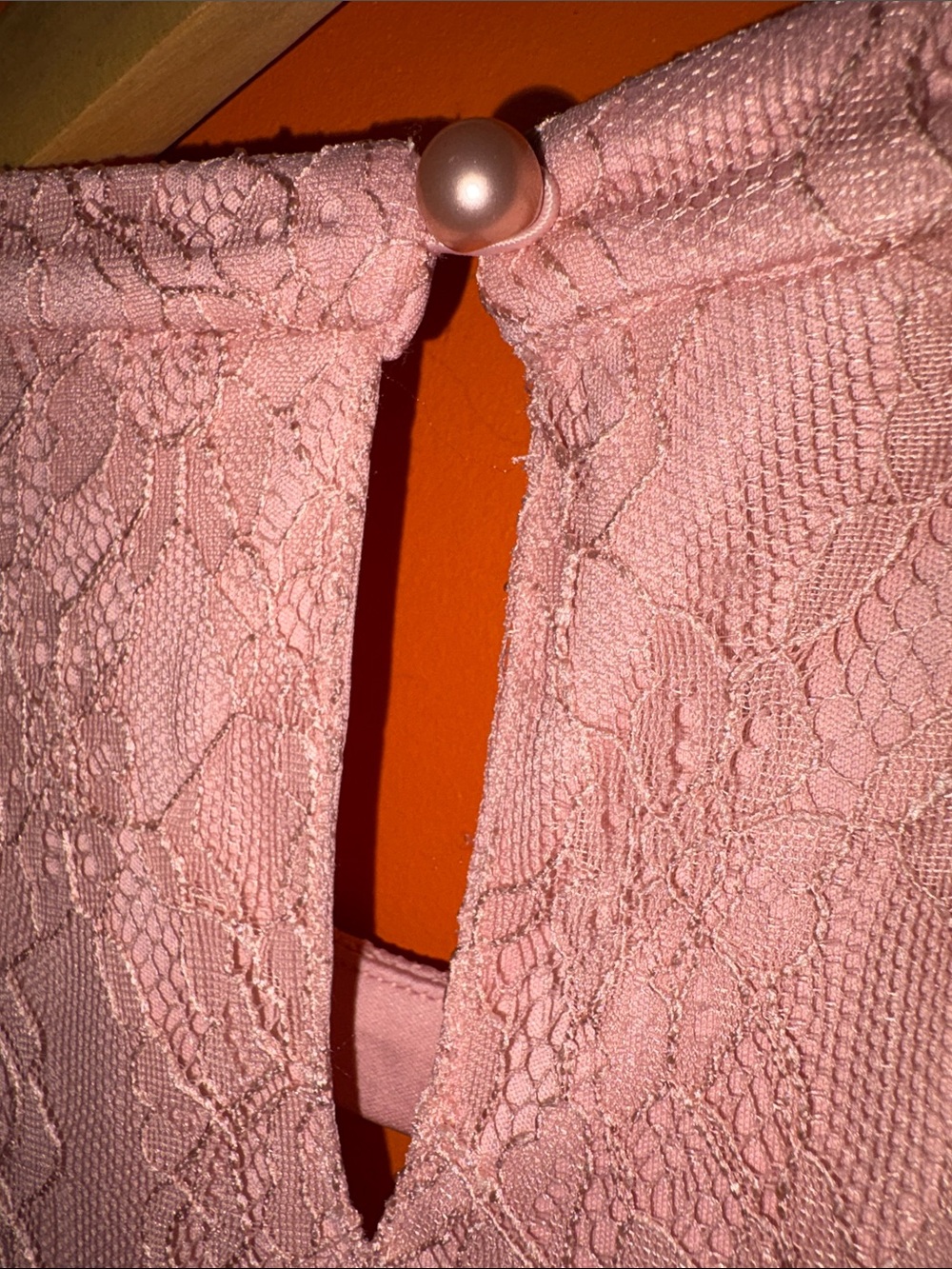 Isaac Mizrahi Live  Dusty Pink Lace Ruffle Blouse Woman’s Size 10 Poets Sleeve - Picture 12 of 17